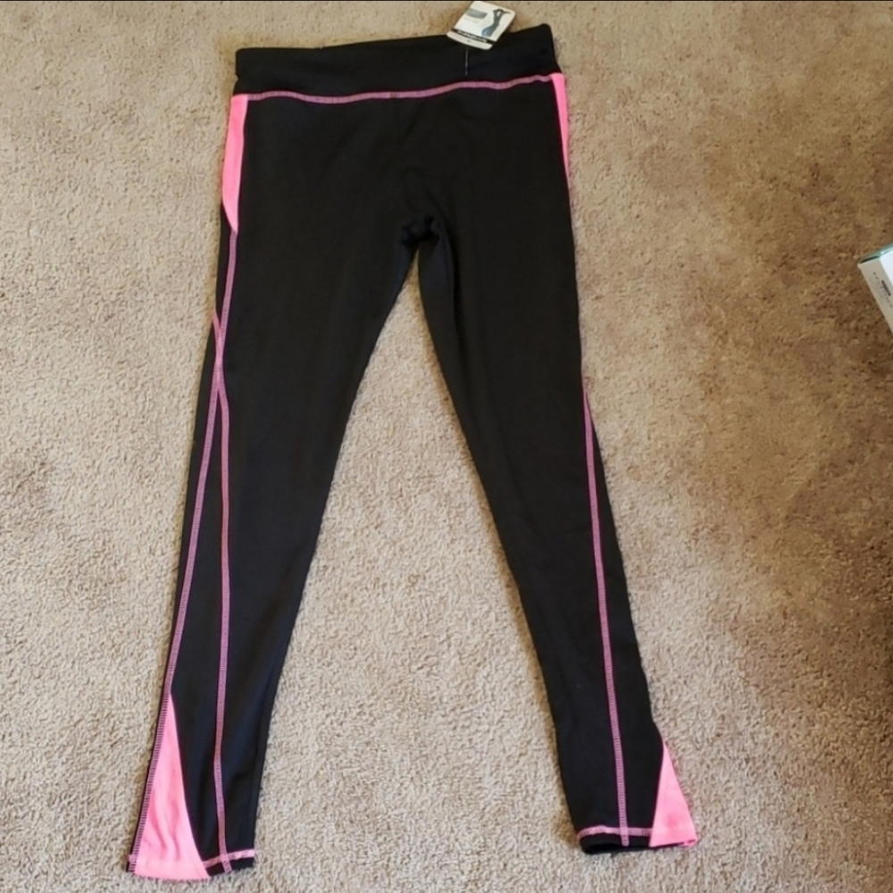 Athletic leggings